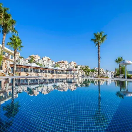 4 Kisilik Aquaparkli Tesis Icerisinde Daire, Aydin Kusadasi - Awz141 아파트 *